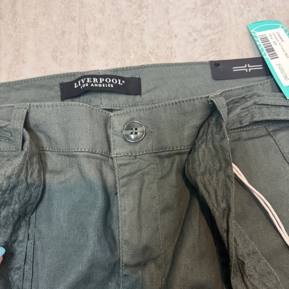 Liverpool skirt Lorena tie front skirt fennel olive green size 12P NWT - Picture 5 of 10